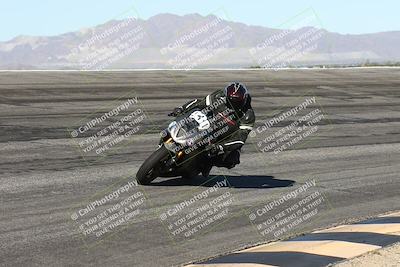 media/Jan-16-2026-CVMA Friday Practice (Fri) [[6f2bf47531]]/5-Racer 4-Trackday1/Session 2 (Bowl)/